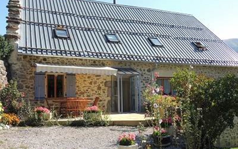 La charrette bleue Location La charrette bleue à LA ROCHE DES ARNAUDS