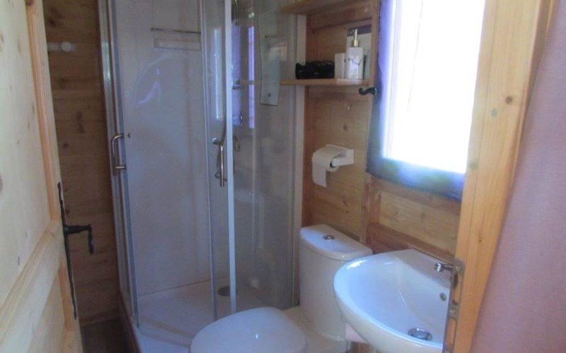 Camping Hotel de plein air les Cariamas Location Camping Hotel de plein air les Cariamas à CHATEAUROUX LES ALPES