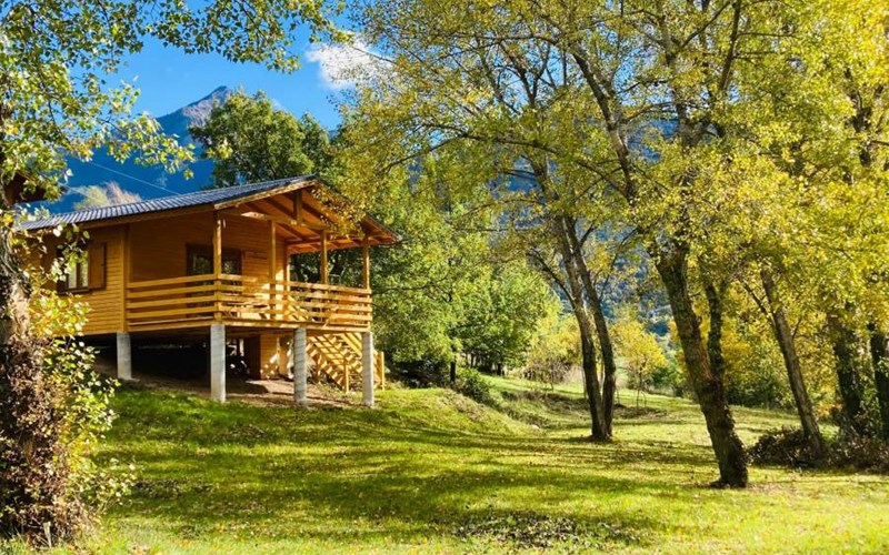 Camping Hotel de plein air les Cariamas Location Camping Hotel de plein air les Cariamas à CHATEAUROUX LES ALPES