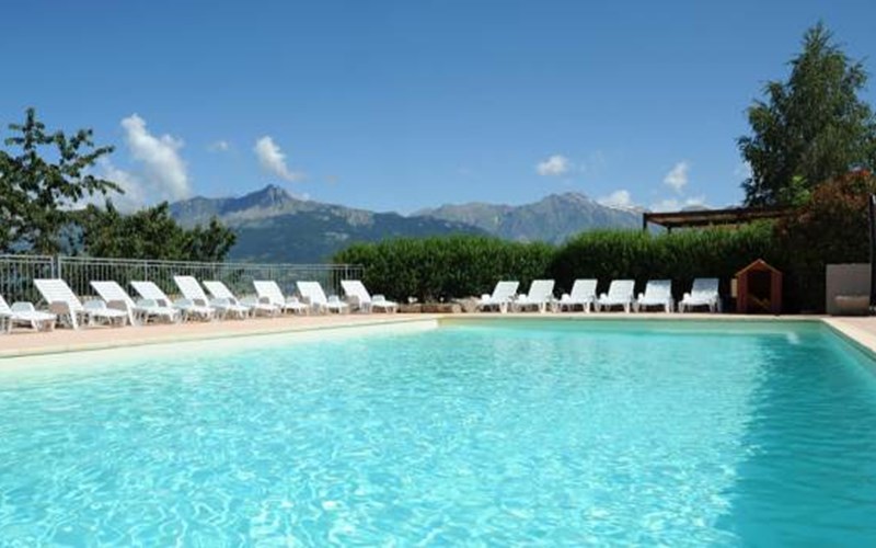 CAMPING & HÔTEL DE PLEIN AIR LA PALATRIERE  Location CAMPING & HÔTEL DE PLEIN AIR LA PALATRIERE  à LE SAUZE DU LAC