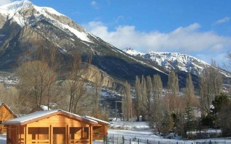 Les Cariamas Location Les Cariamas à CHATEAUROUX LES ALPES