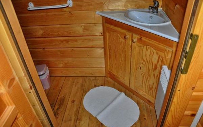 Les Cariamas Location Les Cariamas à CHATEAUROUX LES ALPES