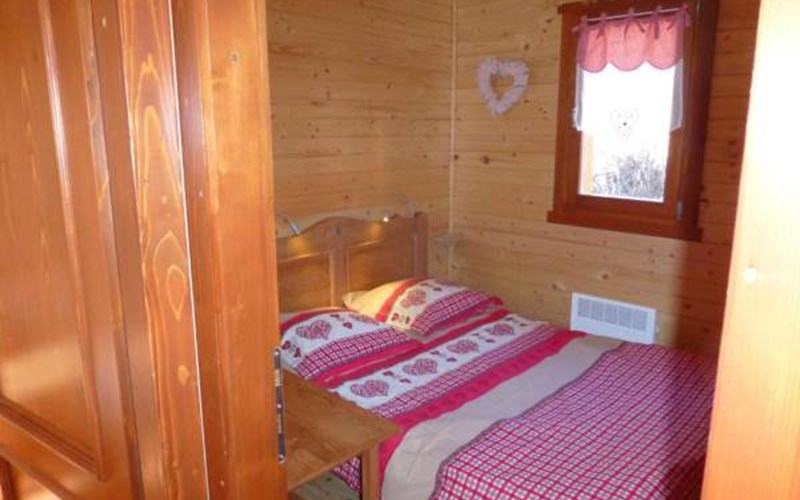 Les Cariamas Location Les Cariamas à CHATEAUROUX LES ALPES