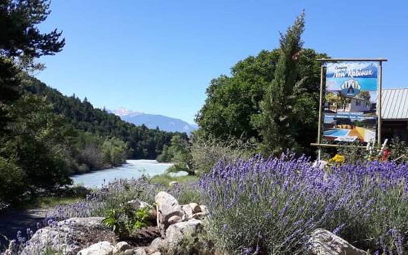 Camping New Rabioux Location Camping New Rabioux à CHATEAUROUX LES ALPES