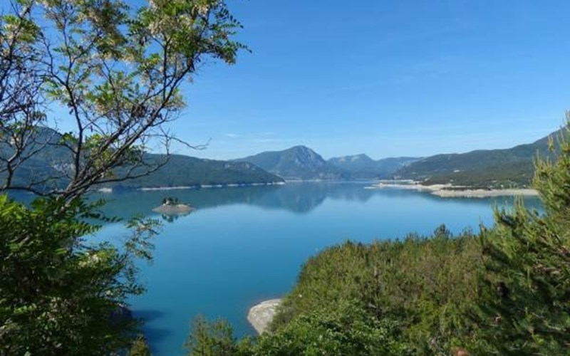 Camping New Rabioux Location Camping New Rabioux à CHATEAUROUX LES ALPES