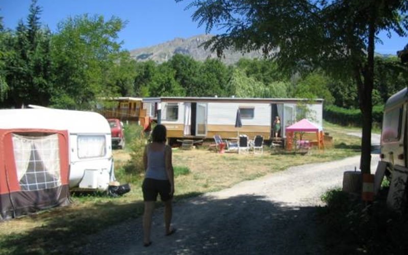CAMPING LE GRAND PRE Location CAMPING LE GRAND PRE à CHORGES