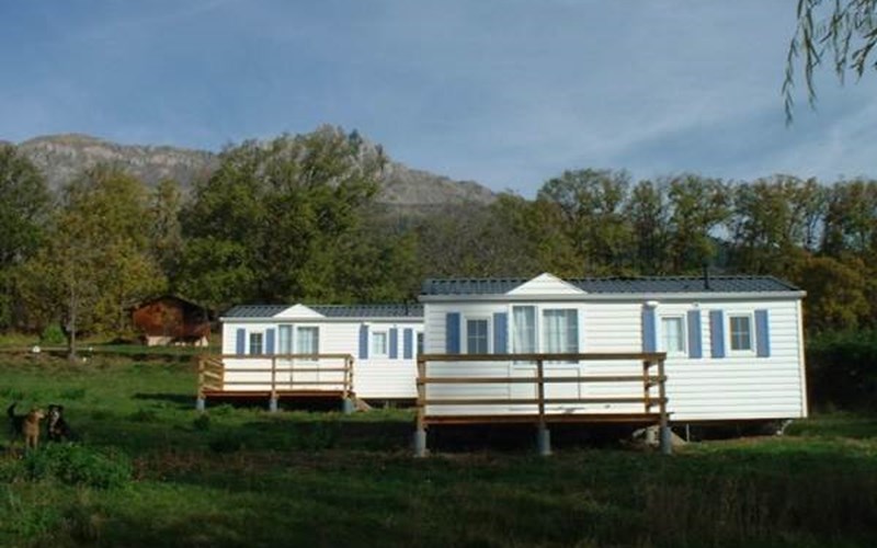CAMPING LE GRAND PRE Location CAMPING LE GRAND PRE à CHORGES