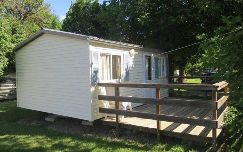 CAMPING LA TOUR Location CAMPING LA TOUR à EMBRUN