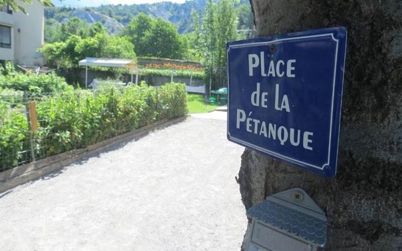 CAMPING LA TOUR Location CAMPING LA TOUR à EMBRUN