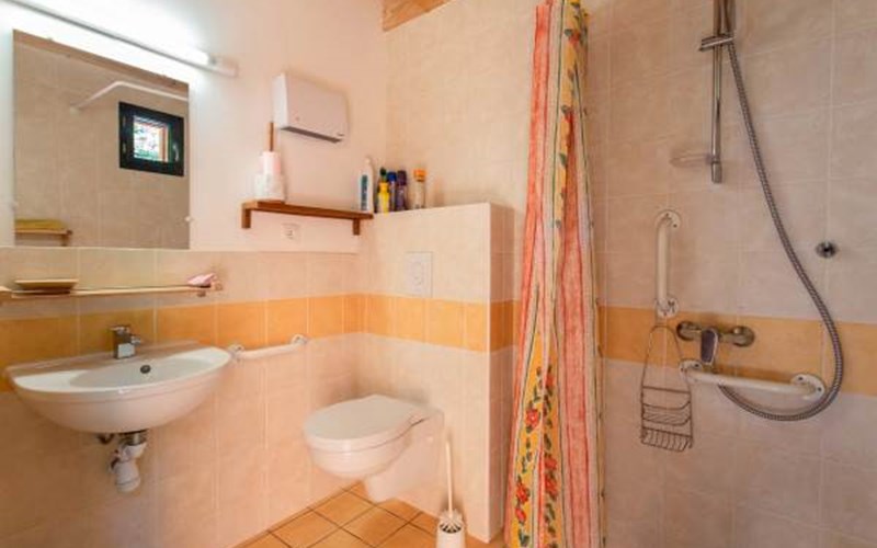 Fleurs de Neige Location Fleurs de Neige à CROTS