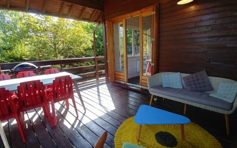 Chalet Saint-Ferréol  Location Chalet Saint-Ferréol  à SAVINES LE LAC