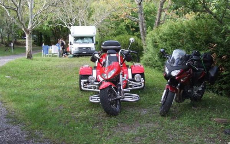 CAMPING LES SOURCES Location CAMPING LES SOURCES à SAVINES LE LAC