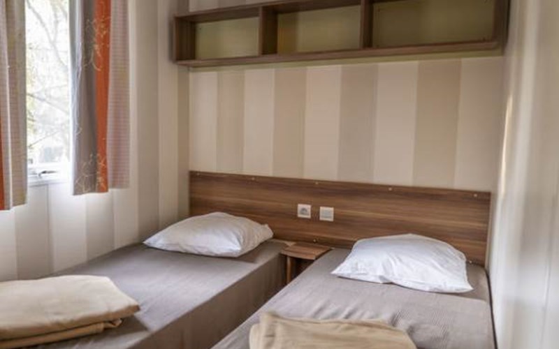 CAMPING LES SOURCES Location CAMPING LES SOURCES à SAVINES LE LAC