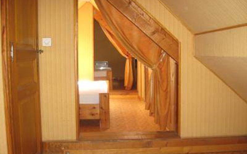 Les Gaillards - Roux Location Les Gaillards - Roux à ST SAUVEUR