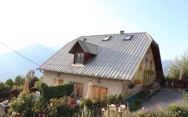 Les Gaillards - Roux Location Les Gaillards - Roux à ST SAUVEUR