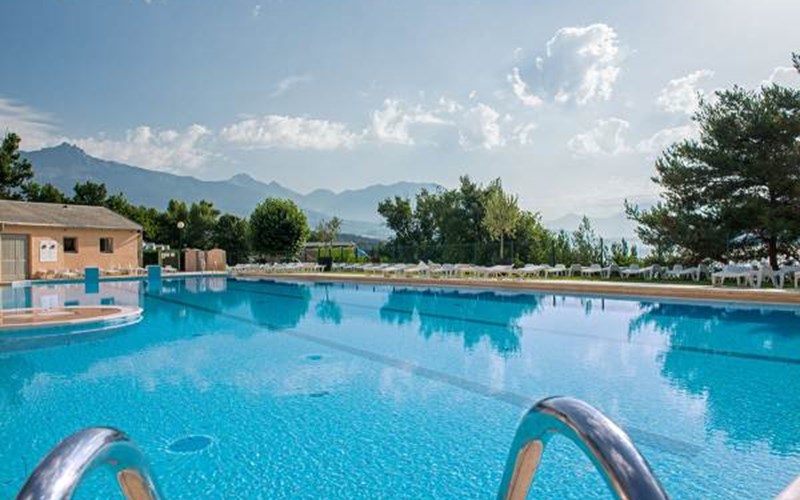 L'Ecrin du Lac Location L'Ecrin du Lac à CHORGES