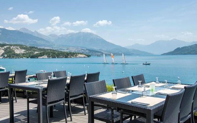 L'Ecrin du Lac Location L'Ecrin du Lac à CHORGES