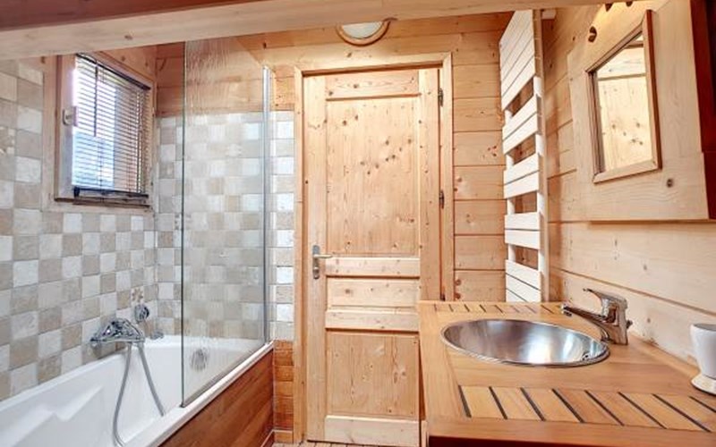 CHAL SCHMOES Location CHAL SCHMOES à PUY ST VINCENT