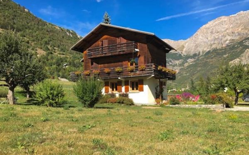 CHAL LES TROLLS Location CHAL LES TROLLS à VALLOUISE