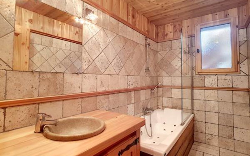 APPA LUPINS Location APPA LUPINS à PUY ST VINCENT