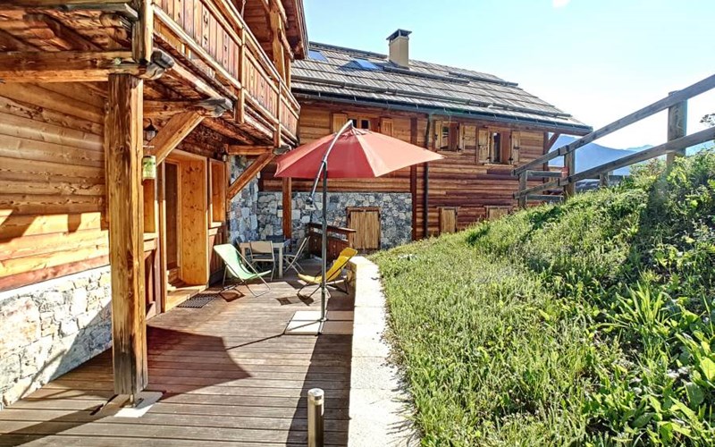 APPA LUPINS Location APPA LUPINS à PUY ST VINCENT