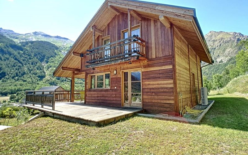 CHAL ORCHIS VANILLE Location CHAL ORCHIS VANILLE à PELVOUX