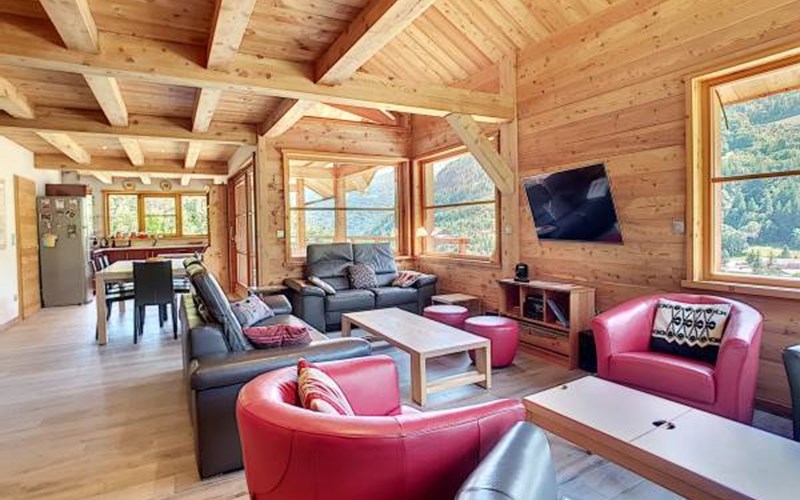 CHAL ORCHIS VANILLE Location CHAL ORCHIS VANILLE à PELVOUX