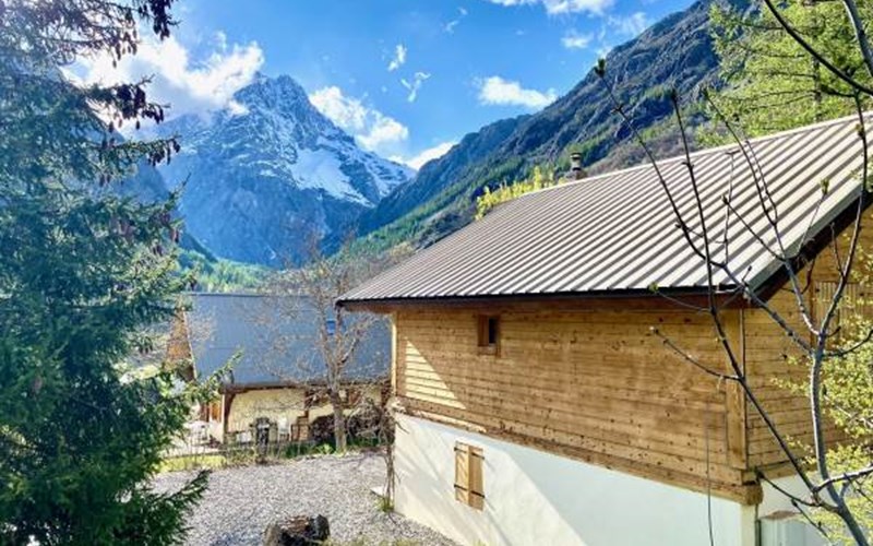 CHAL LE MELEZE Location CHAL LE MELEZE à PELVOUX