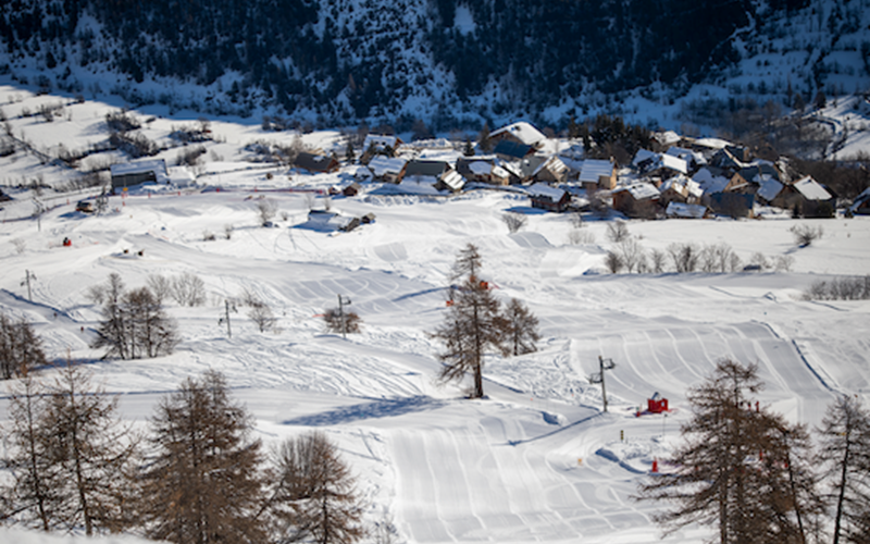 Location Forfait de ski 6 JOURS "spécial jeunes parents" vacances scolaires - Station de Pelvoux/Vallouise à Pelvoux