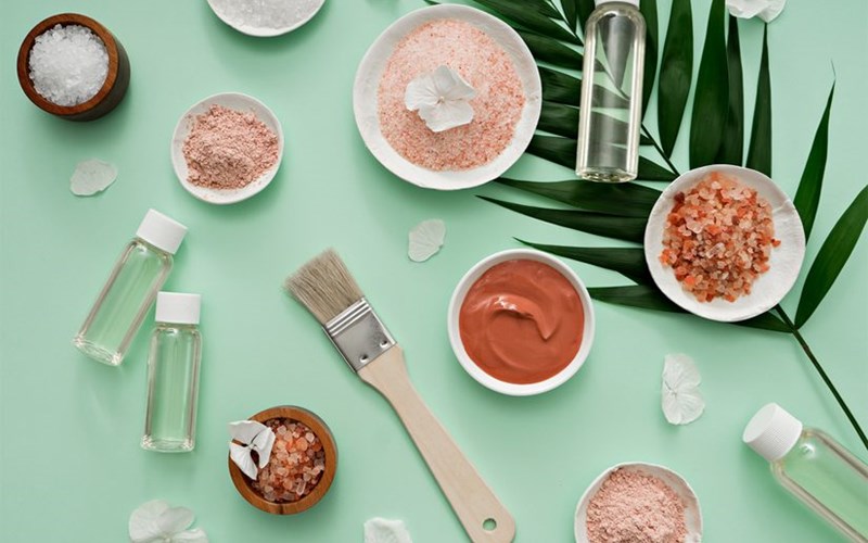 Les ateliers de Lucile : L'argile magique Location Les ateliers de Lucile : L'argile magique à Vallouise