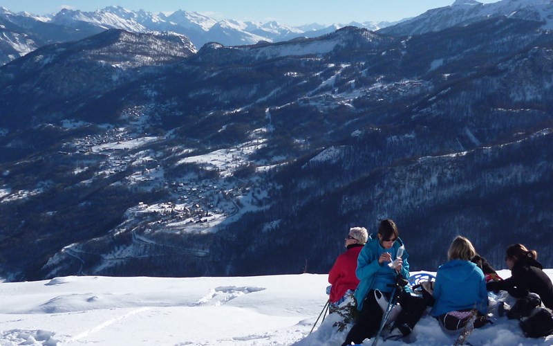 Mon 1er sommet : une rando raquette famille Location Mon 1er sommet : une rando raquette famille à Puy-Saint-Vincent